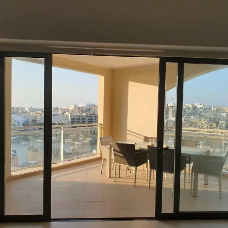 Luxury With A Mesmerizing View *