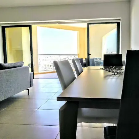 Luxury With A Mesmerizing View Marsaskala