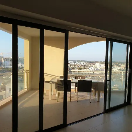 Apartment Luxury With A Mesmerizing View *